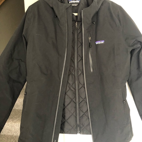 Patagonia Women’s 3-in-1 Winter Jacket With Hood. Like New Condition! - Picture 2 of 10